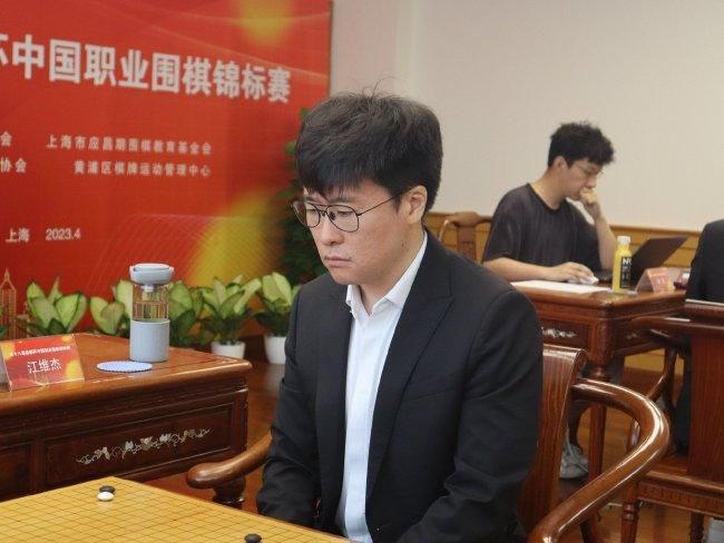 阿v小四郎