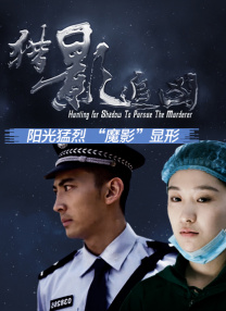 女生扒开裤子让男生捅